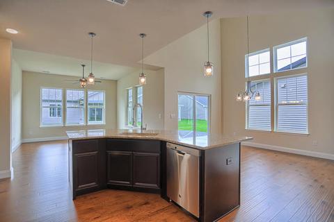 401 Corey Ln, Champaign, IL 61822 photo 4