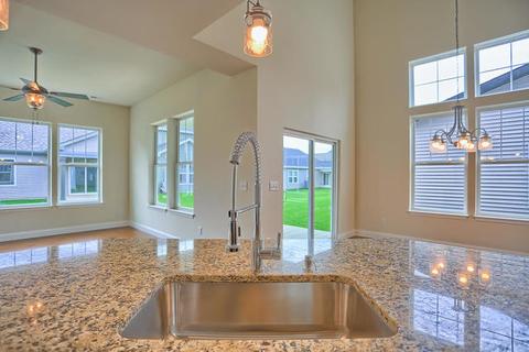 401 Corey Ln, Champaign, IL 61822 photo 9