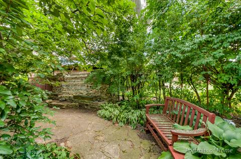 246 E Park Ave, Wheaton, IL 60189 photo 16