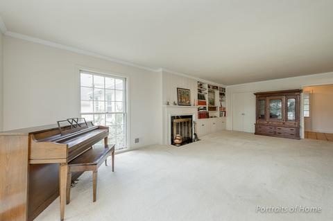 246 E Park Ave, Wheaton, IL 60189 photo 10