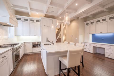 930 E 42nd Pl, Chicago, IL 60653 photo 11