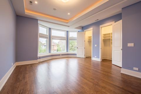 930 E 42nd Pl, Chicago, IL 60653 photo 30