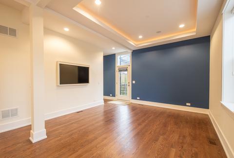 930 E 42nd Pl, Chicago, IL 60653 photo 15