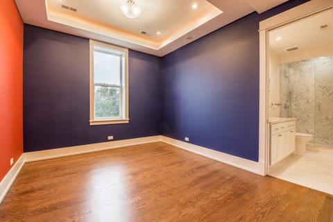 930 E 42nd Pl, Chicago, IL 60653 photo 25