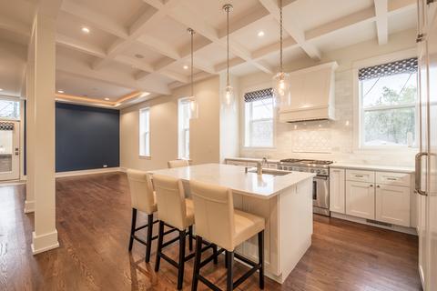 930 E 42nd Pl, Chicago, IL 60653 photo 9