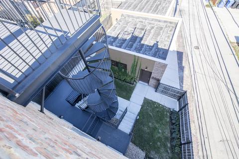 930 E 42nd Pl, Chicago, IL 60653 photo 38