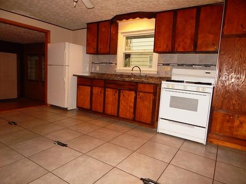 3201 Green St, Steger, IL 60475 photo 4