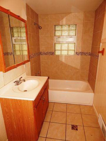 3201 Green St, Steger, IL 60475 photo 11