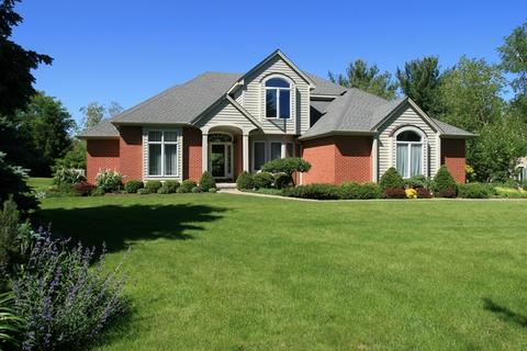 12 Fenview Ct, Oakwood Hills, IL 60013 photo 2
