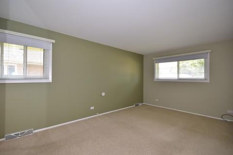 320 Ambleside Rd, Des Plaines, IL 60016 photo 20