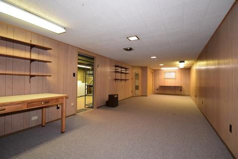 320 Ambleside Rd, Des Plaines, IL 60016 photo 21