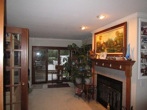 8917 Krunfus Rd, Harvard, IL 60033 photo 3