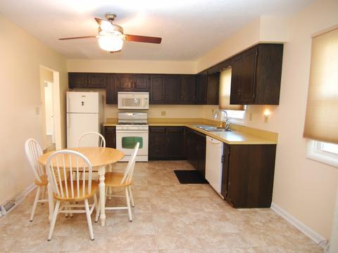 103 Raven Ct, Morris, IL 60450 photo 9