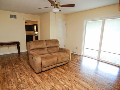 103 Raven Ct, Morris, IL 60450 photo 11