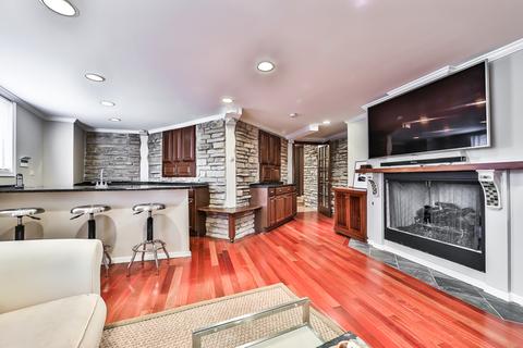 371 Kent Rd, Riverside, IL 60546 photo 17