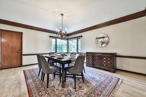 371 Kent Rd, Riverside, IL 60546 photo 9