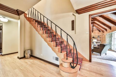 371 Kent Rd, Riverside, IL 60546 photo 4