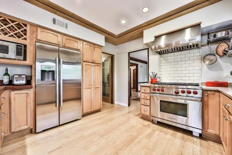 371 Kent Rd, Riverside, IL 60546 photo 10