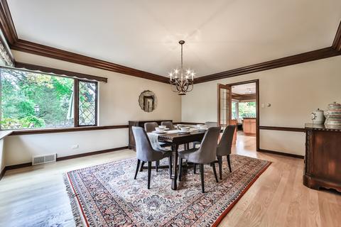 371 Kent Rd, Riverside, IL 60546 photo 8