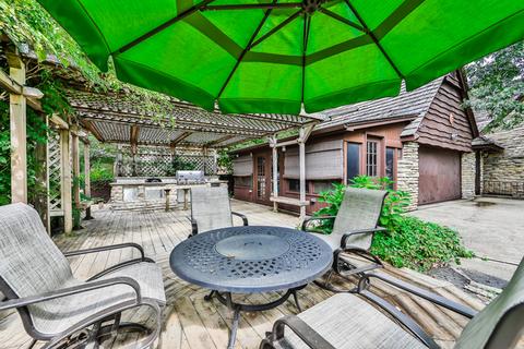 371 Kent Rd, Riverside, IL 60546 photo 34