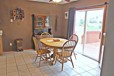 1404 Sentry Dr, Durand, IL 61024 photo 8