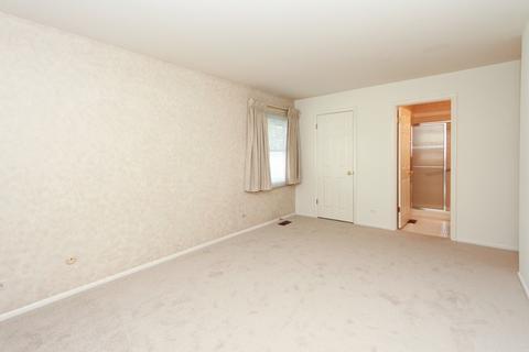 4650 Calvert Dr #D1, Rolling Meadows, IL 60008 photo 13