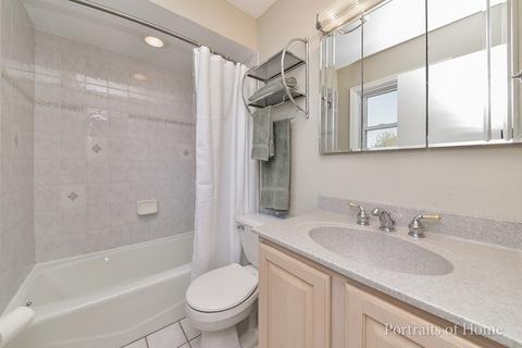 209 Willoway Dr, Naperville, IL 60540 photo 11