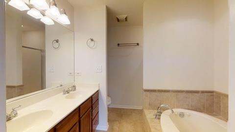 1005 Valley Ave, Mchenry, IL 60051 photo 10