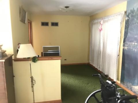 9433 S Champlain Ave, Chicago, IL 60619 photo 5