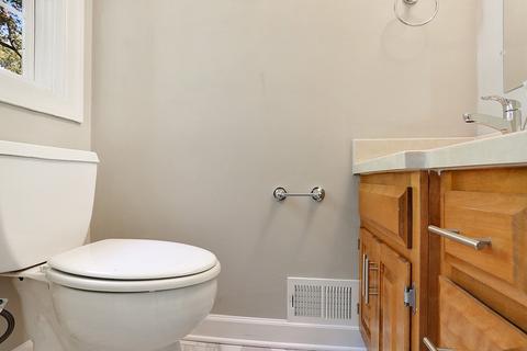 3232 S Schultz Dr, Lansing, IL 60438 photo 8