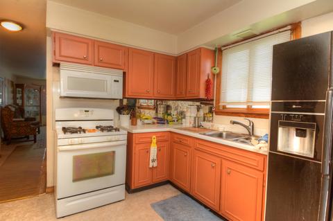 989 S Addison Rd, Addison, IL 60101 photo 9