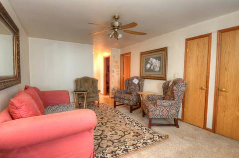 989 S Addison Rd, Addison, IL 60101 photo 13