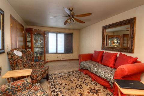 989 S Addison Rd, Addison, IL 60101 photo 11