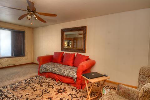 989 S Addison Rd, Addison, IL 60101 photo 12