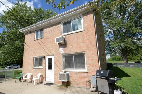 989 S Addison Rd, Addison, IL 60101 photo 3