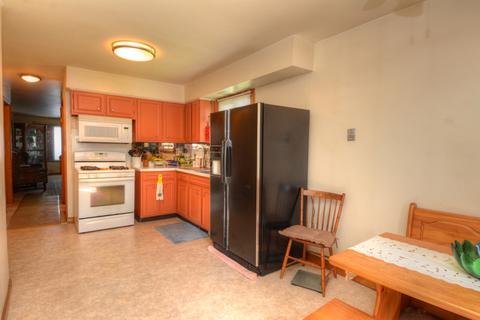 989 S Addison Rd, Addison, IL 60101 photo 8