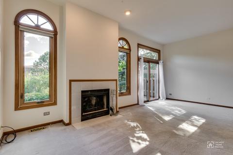 1029 Arbor Ct, Mount Prospect, IL 60056 photo 3