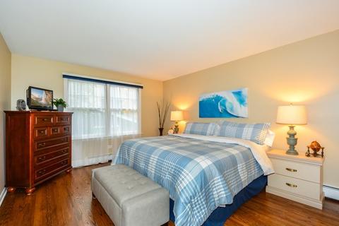 837 Cedar Ln, Northbrook, IL 60062 photo 23