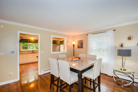 837 Cedar Ln, Northbrook, IL 60062 photo 9