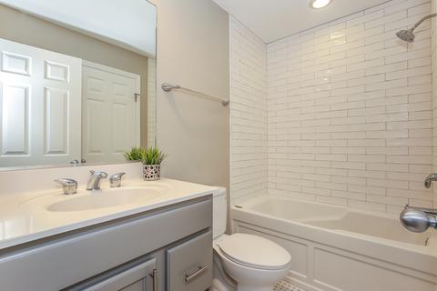 1205 W 33rd St, Chicago, IL 60608 photo 18