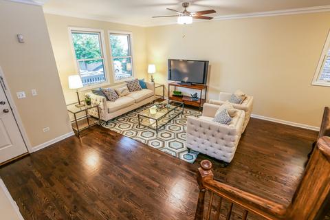 1205 W 33rd St, Chicago, IL 60608 photo 4