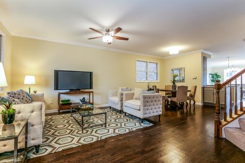 1205 W 33rd St, Chicago, IL 60608 photo 3