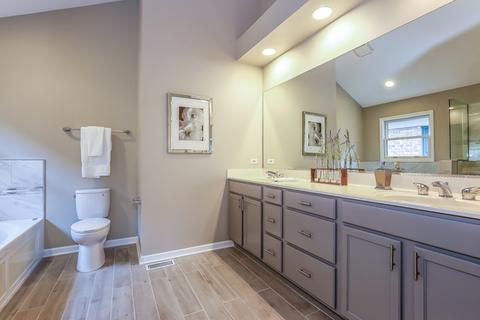 1205 W 33rd St, Chicago, IL 60608 photo 14