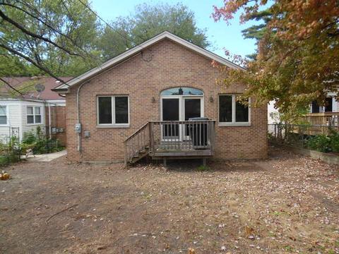 9935 S Artesian Ave, Chicago, IL 60655 photo 2