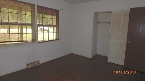 504 Spring Rd, Ingleside, IL 60041 photo 11