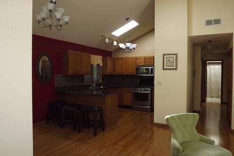 15423 S Pratt Ln, Plainfield, IL 60544 photo 9
