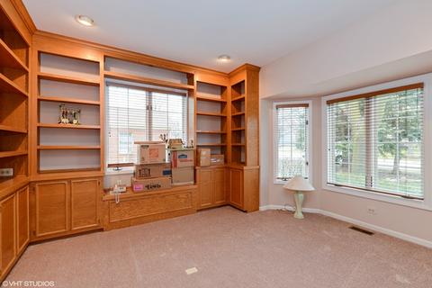 646 Golfers Ln, Bartlett, IL 60103 photo 4
