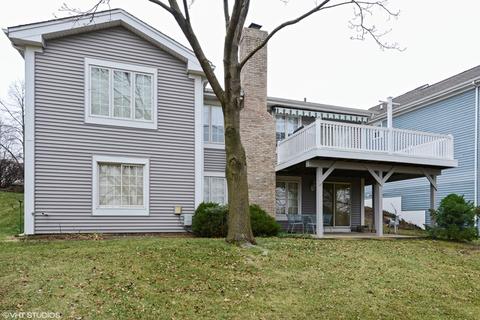 646 Golfers Ln, Bartlett, IL 60103 photo 9