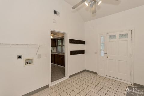 2117 Coolidge Ave, Mchenry, IL 60051 photo 8