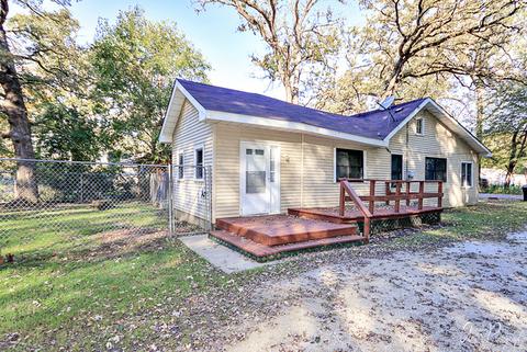 2117 Coolidge Ave, Mchenry, IL 60051 photo 4